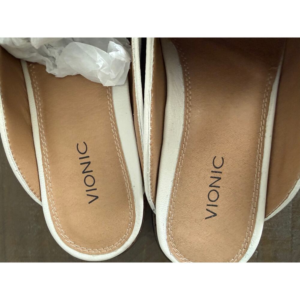NEW Vionic Reagan Loafer Mule Slide Women's Shoes Sz 7.5 White Preppy Tassel - Picture 4 of 11